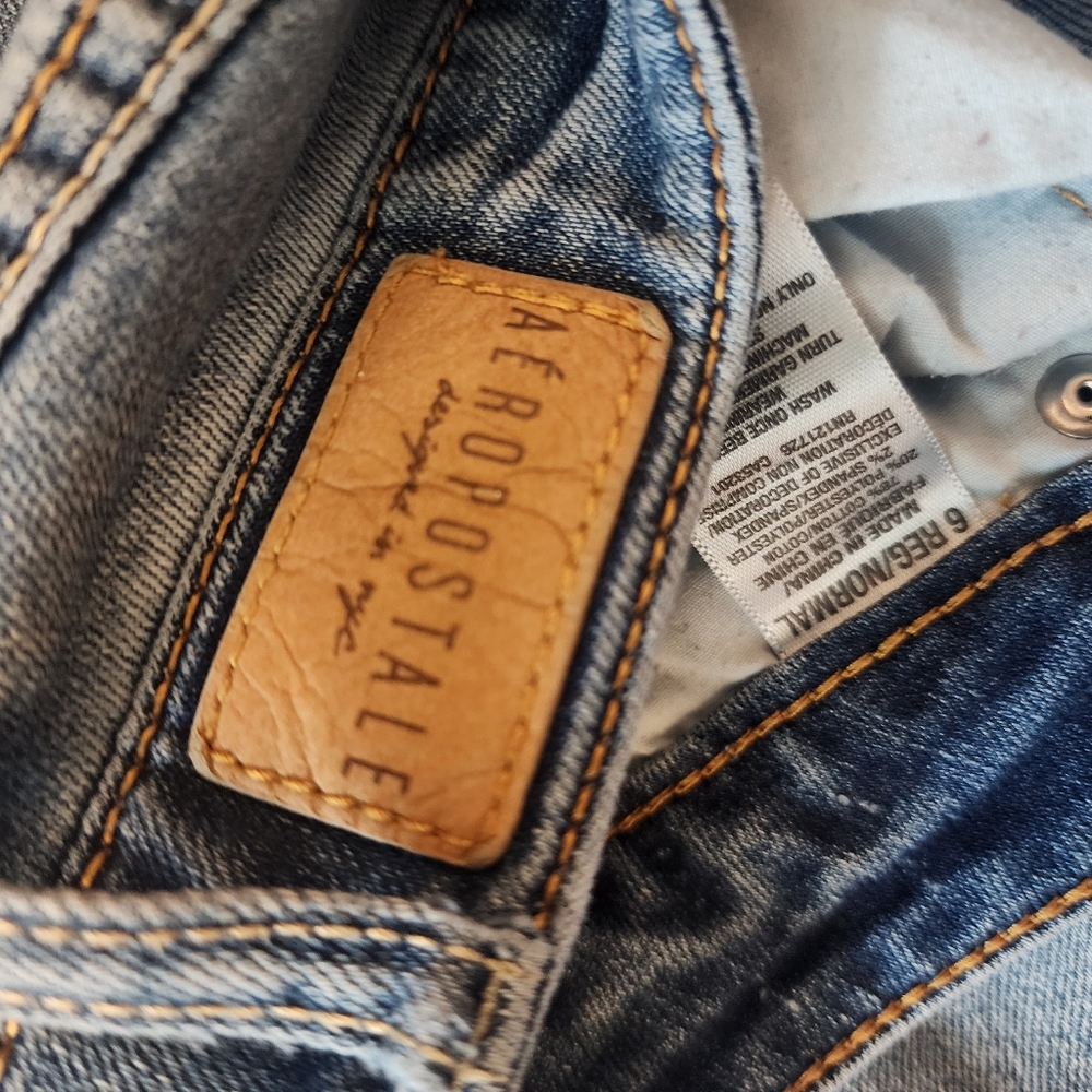 Jeans - Picture 3 of 7